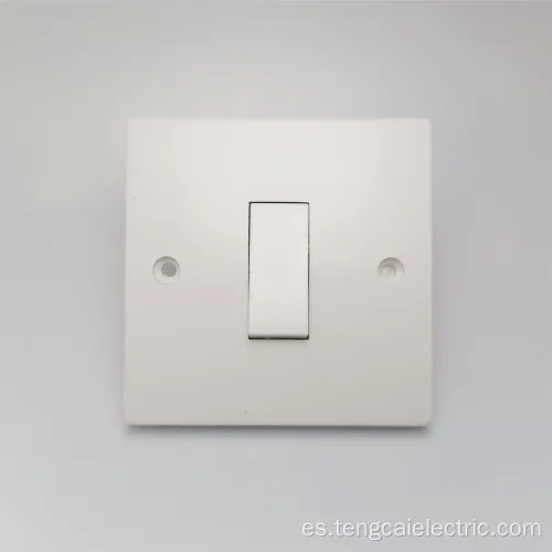 Conector de interruptor de luz de pared eléctrica del Reino Unido